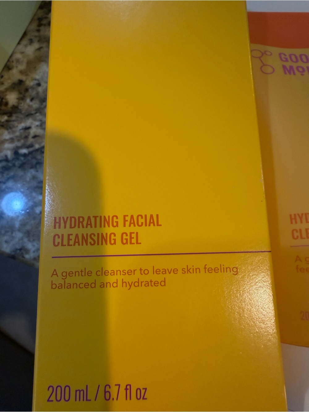 Hydrating Facial Cleansing Gel – Yellow | Unbranded